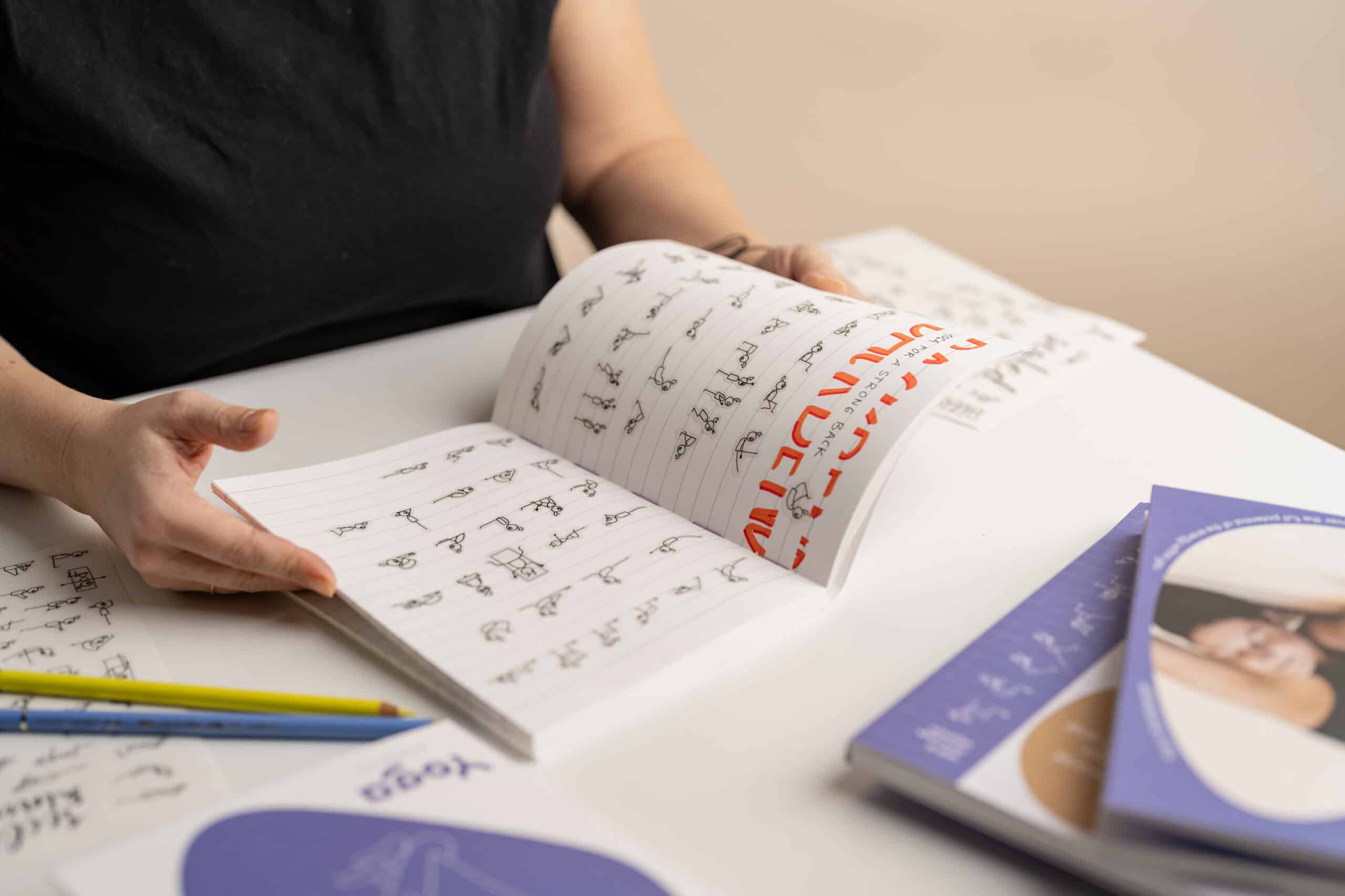 Well-organized yoga flow using yoga stickers – stick figure asanas placed to form a complete, themed sequence

